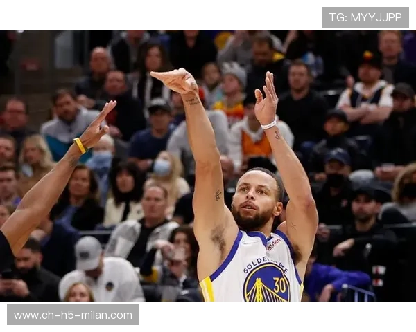 勇士赛季计划：如何在外线跑位上继续创造得分点是关键