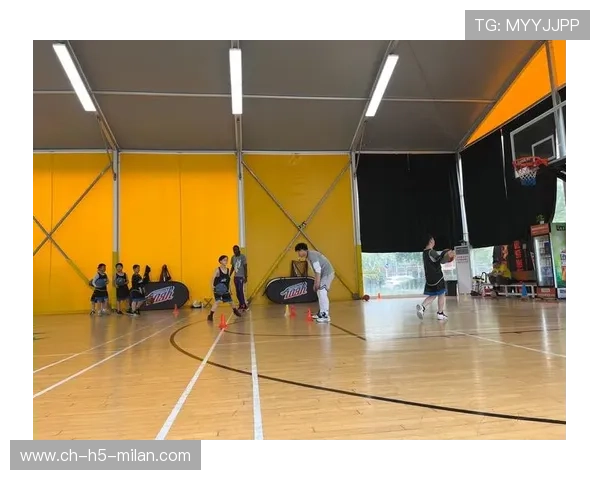 “青春无限”青少年篮球招聘会在北京举办，为青训引进人才，ybdl青少年篮球发展联盟招聘